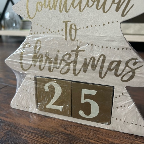 Christmas Advent Calendar - Picture 3 of 10